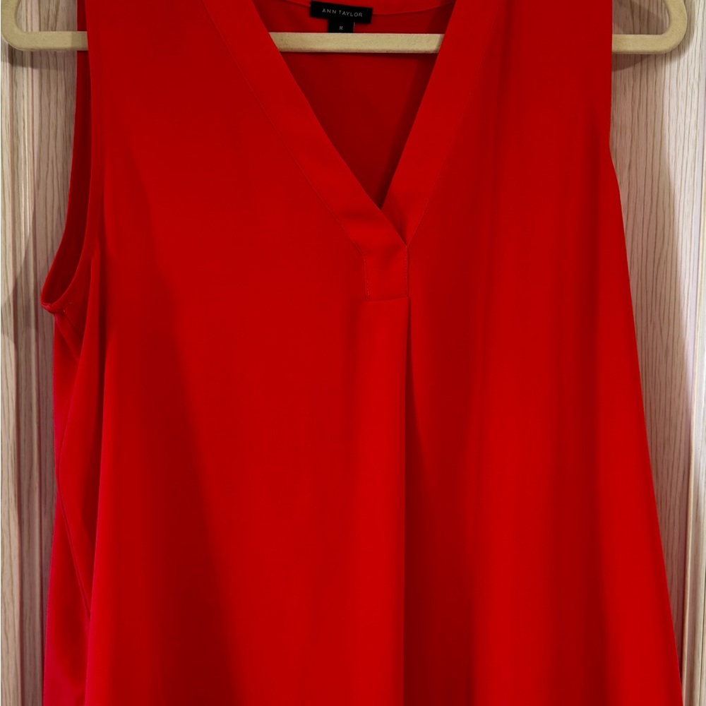 Ann Taylor Vivid Fuchsia V-Neck Blouse